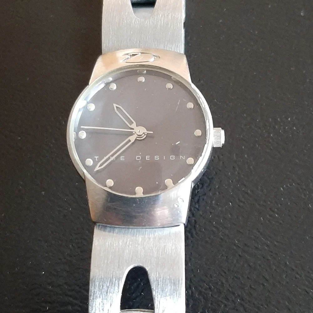 Rare Vintage Time Design Zirconium Watch for Women EUC